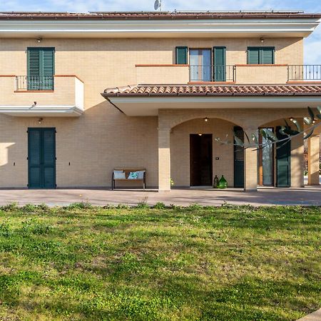 La Merlana Affittacamere Morrovalle Exterior photo