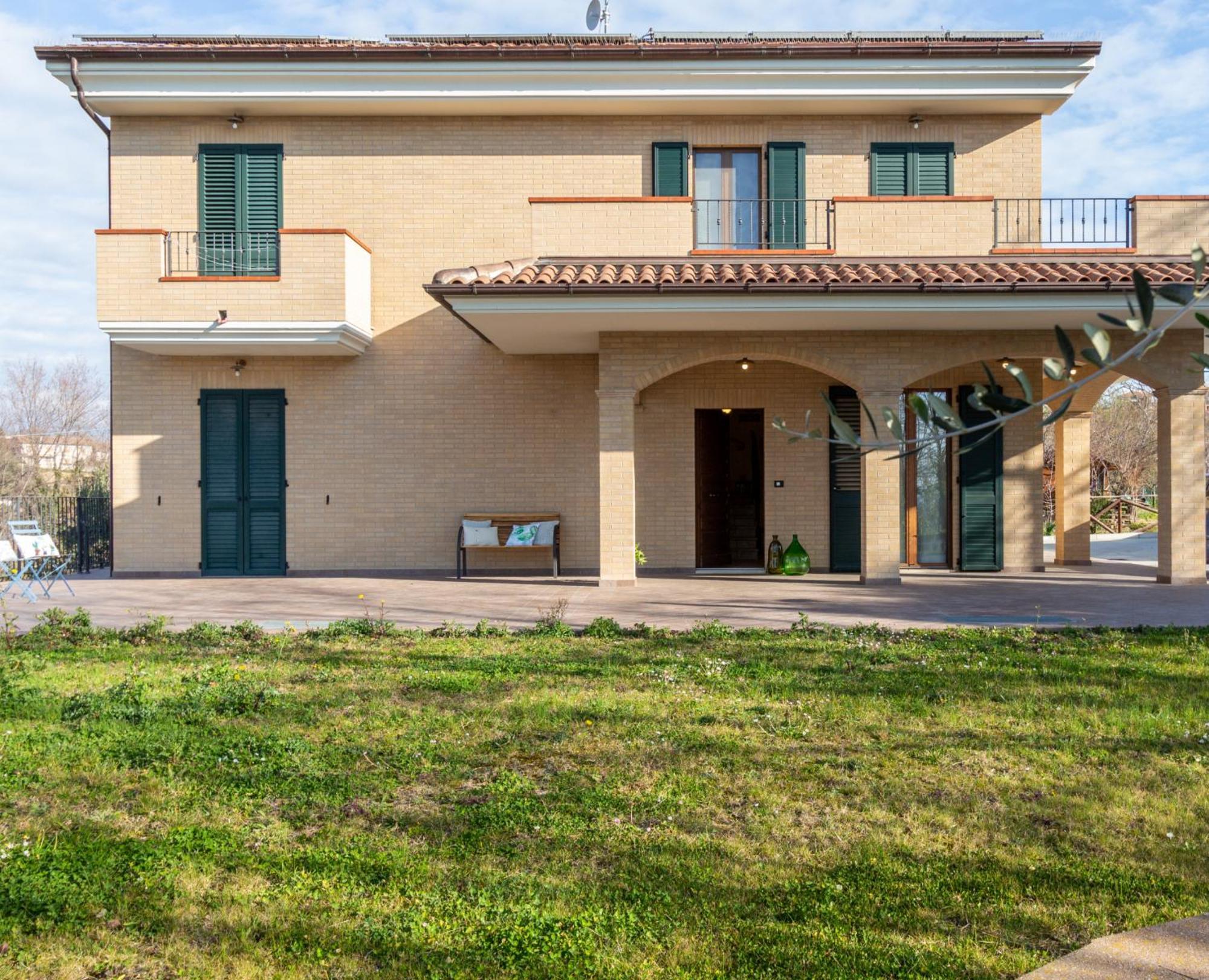 La Merlana Affittacamere Morrovalle Exterior photo